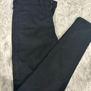 NWT. Levi's Classic Black Denim Jeans. Size 30 x 30